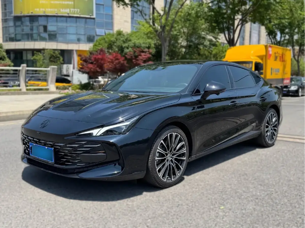 2023 MG 7 1.5T 188HP L4 7DCT