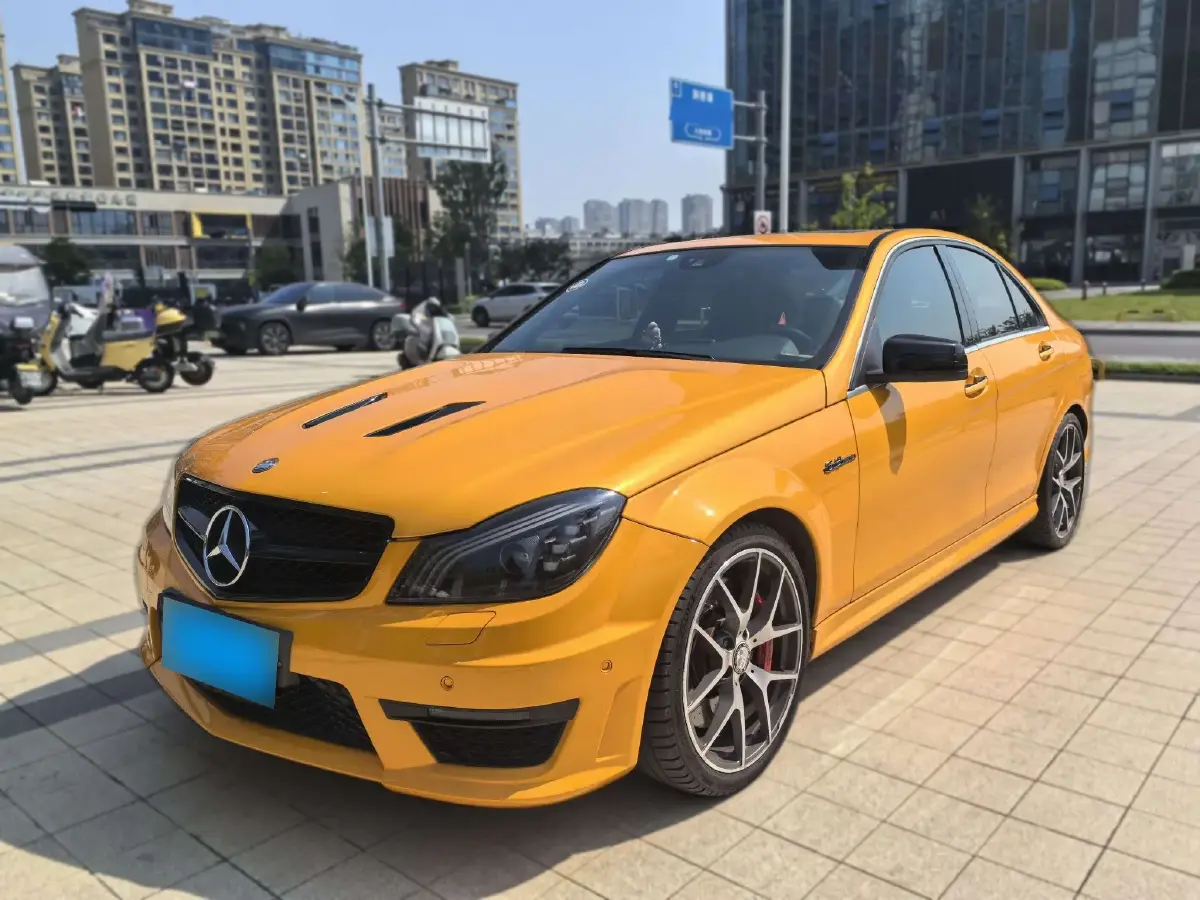 2014 Mercedes-Benz C AMG 6.2L 507HP V8 7AT