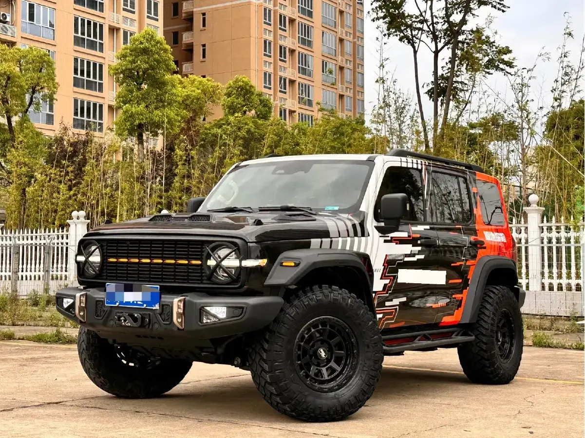 2021 Tank 300 2.0T 227HP L4 8AT