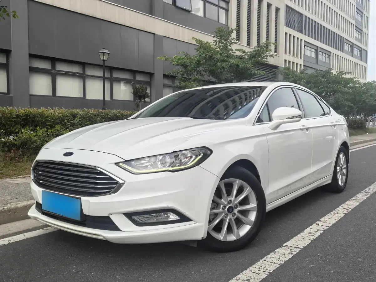 2018 Ford Mondeo 2.0T 204HP L4 6AT