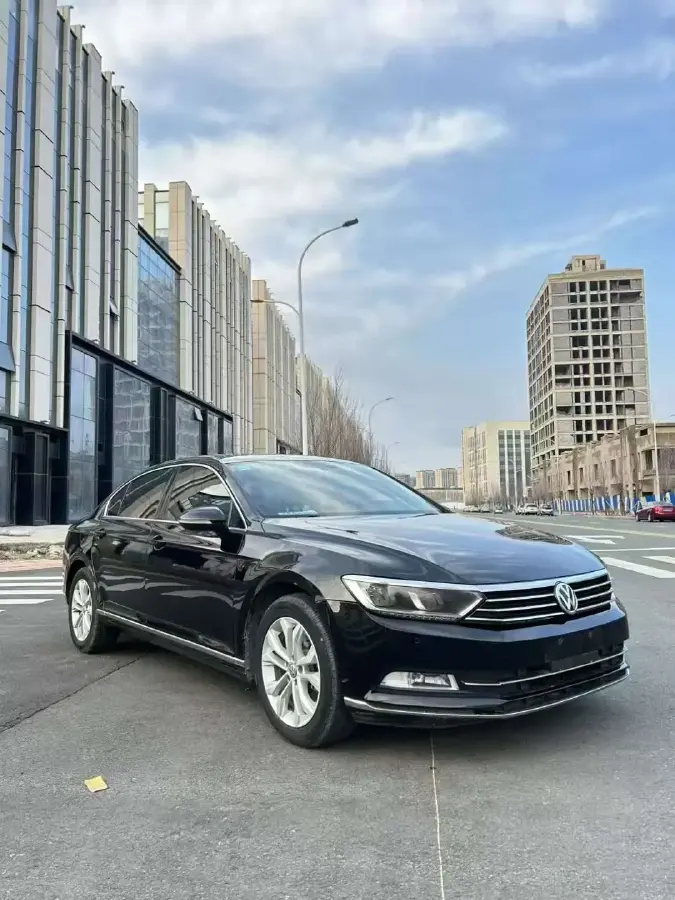 2017 Volkswagen Magotan 1.8T 180HP L4 7DCT