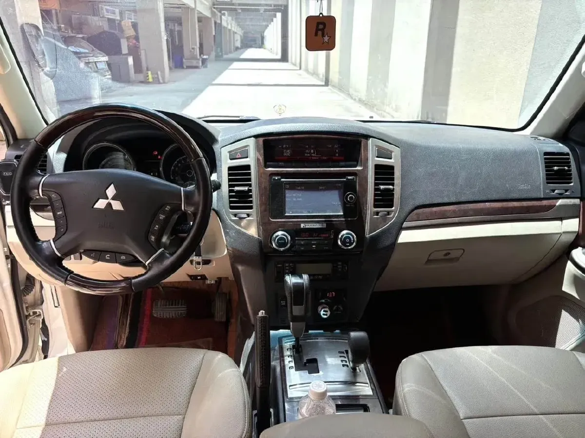 2017 Kia Borrego 3.8L 275HP V6 5AT,autocango,china used car exporter,china ev exporter,chinese used car exporter,chinese used ev exporter