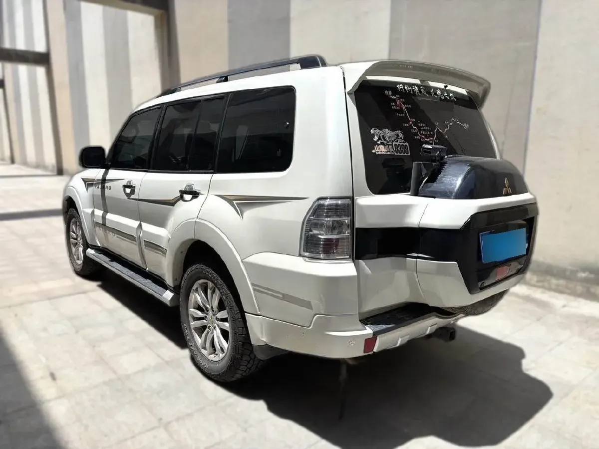 2017 Kia Borrego 3.8L 275HP V6 5AT,autocango,china used car exporter,china ev exporter,chinese used car exporter,chinese used ev exporter