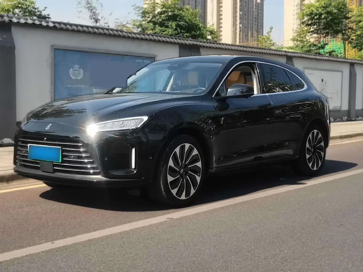 2022 HIMA AITO M5 Range Extended 125HP REEV 40KWH