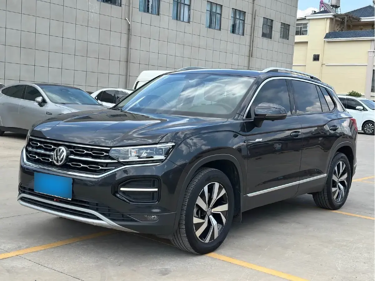 2022 Volkswagen Tayron 2.0T 186HP L4 7DCT