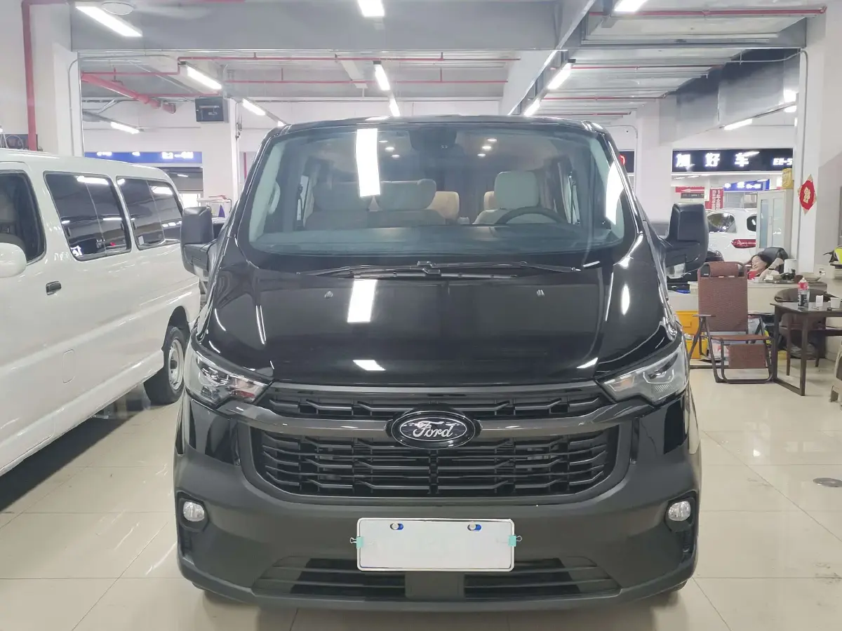 2023 Ford Transit 2.0T 143HP L4 9AT