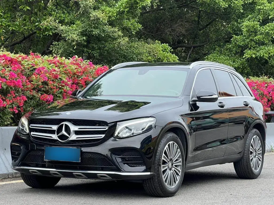 2017 Mercedes-Benz GLC Class 2.0T 211HP L4 9AT