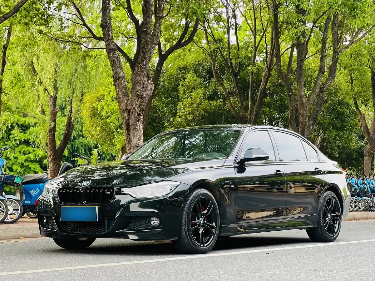 2017 BMW 3 Series 2.0T 184HP L4 8AT