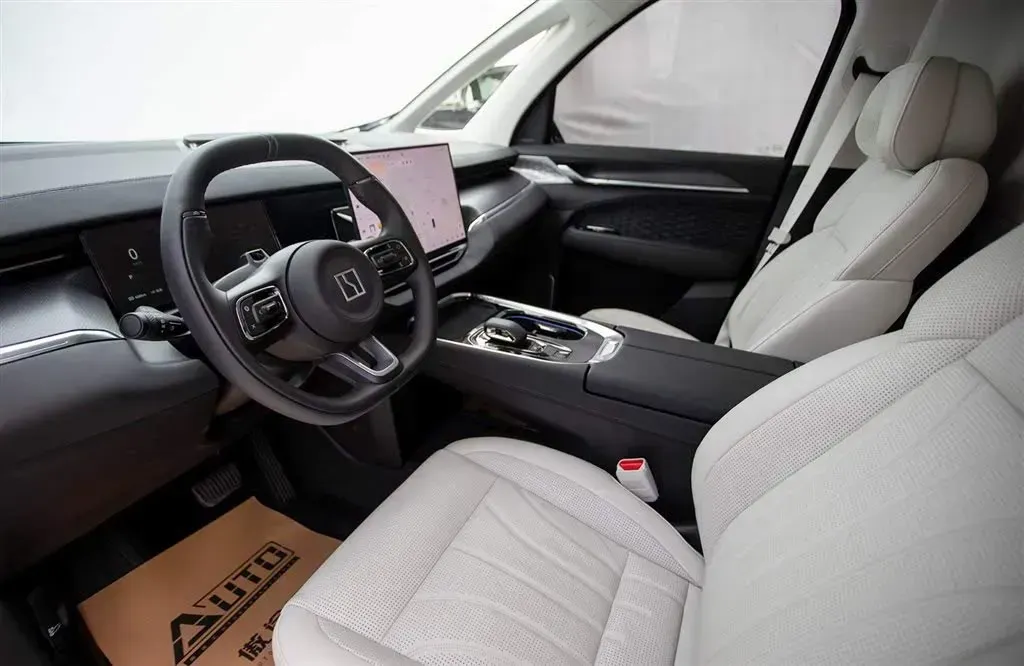 2024 Zeekr 009 BEV 108KWH,autocango,china used car exporter,china ev exporter,chinese used car exporter,chinese used ev exporter