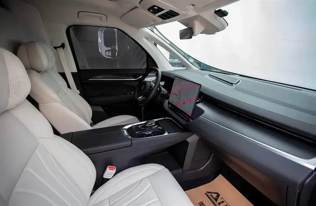 2024 Zeekr 009 BEV 108KWH,autocango,china used car exporter,china ev exporter,chinese used car exporter,chinese used ev exporter