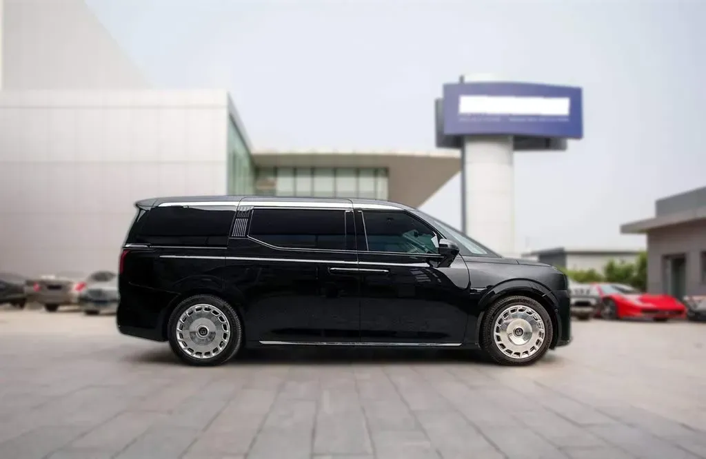 2024 Zeekr 009 BEV 108KWH,autocango,china used car exporter,china ev exporter,chinese used car exporter,chinese used ev exporter