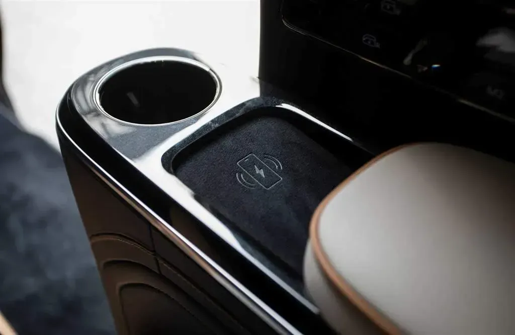 2024 Zeekr 009 BEV 108KWH,autocango,china used car exporter,china ev exporter,chinese used car exporter,chinese used ev exporter