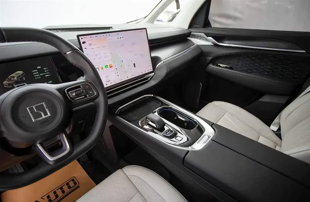 2024 Zeekr 009 BEV 108KWH,autocango,china used car exporter,china ev exporter,chinese used car exporter,chinese used ev exporter