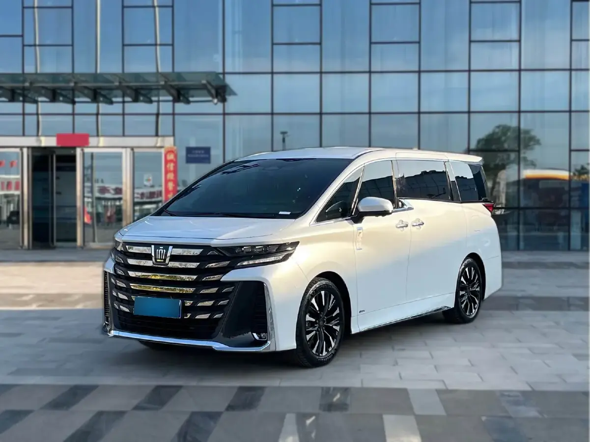 2024 Toyota Vellfire 2.5L 190HP L4 E-CVT Hybrid