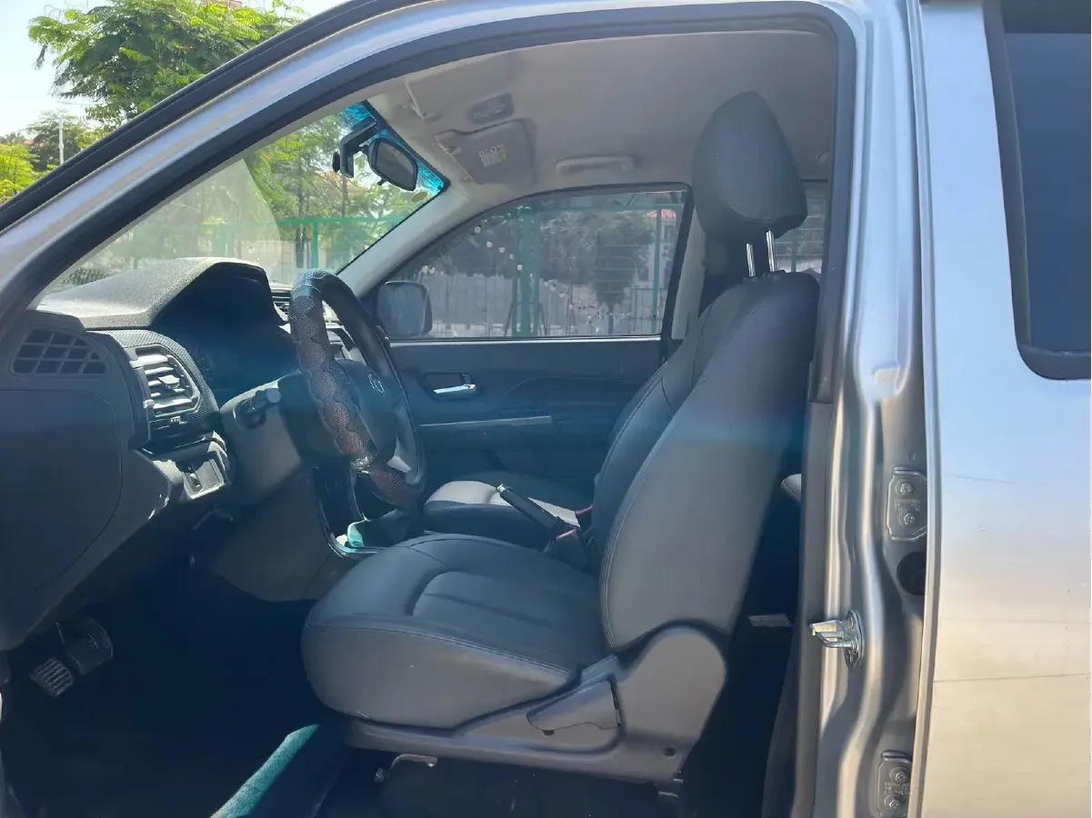 2021 Great Wall Wingle 7 2.0T 156HP L4 6MT,autocango,china used car exporter,china ev exporter,chinese used car exporter,chinese used ev exporter