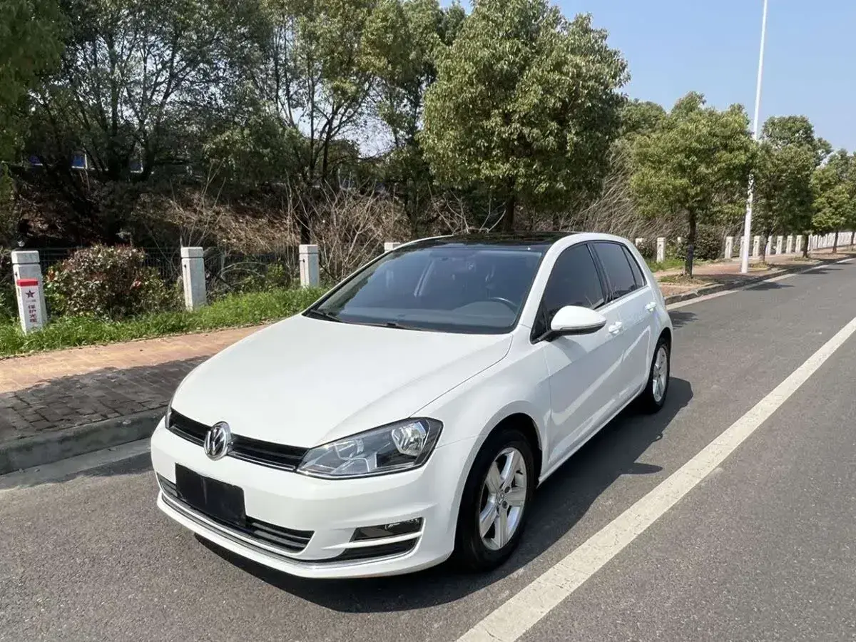 2016 Volkswagen Golf 1.4T 131HP L4 7DCT