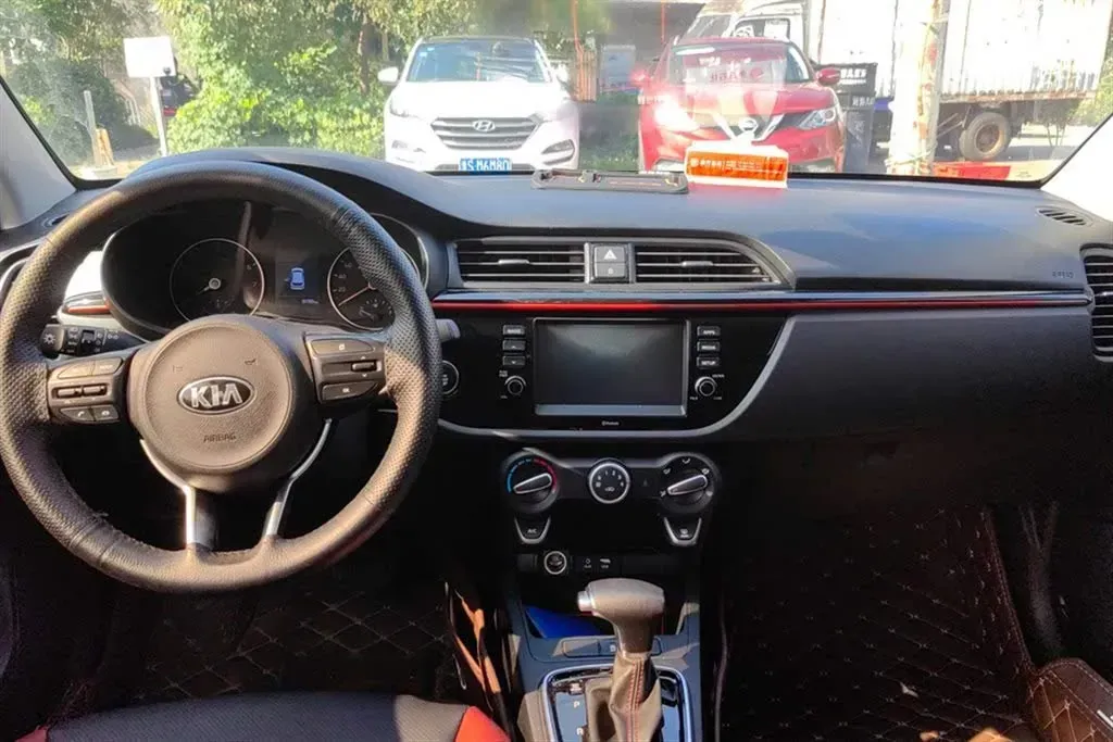 2017 Kia KX Cross 1.4L 100HP L4 6AT,autocango,china used car exporter,china ev exporter,chinese used car exporter,chinese used ev exporter