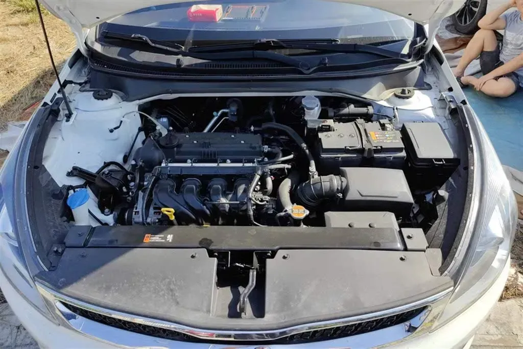 2017 Kia KX Cross 1.4L 100HP L4 6AT,autocango,china used car exporter,china ev exporter,chinese used car exporter,chinese used ev exporter