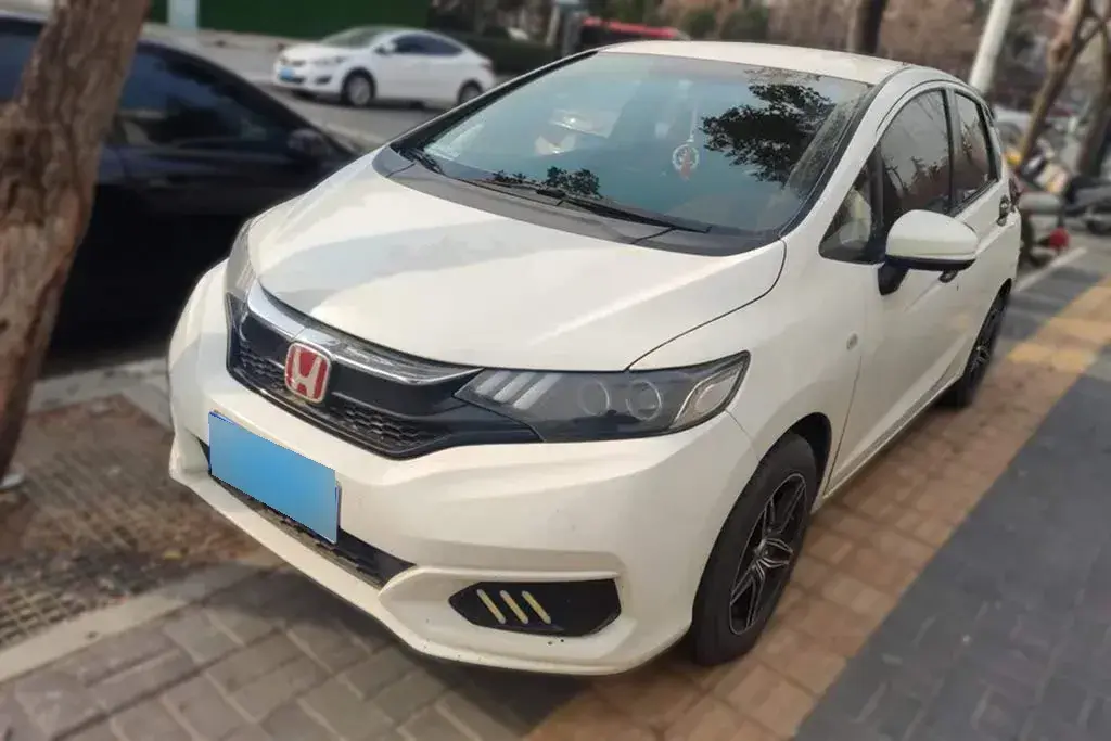 2018 Honda Fit 1.5L 131HP L4 CVT