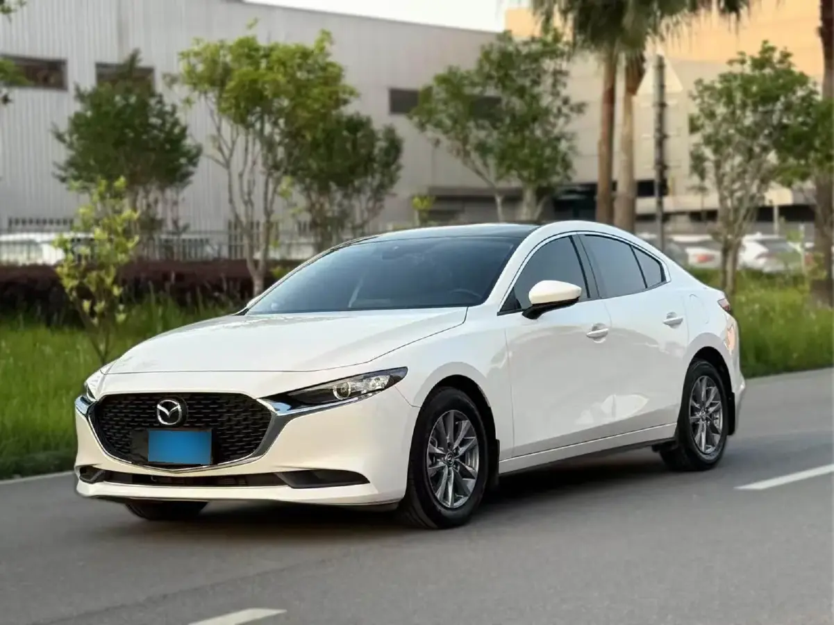 2023 Mazda 3 Axela 2.0L 158HP L4 6AT