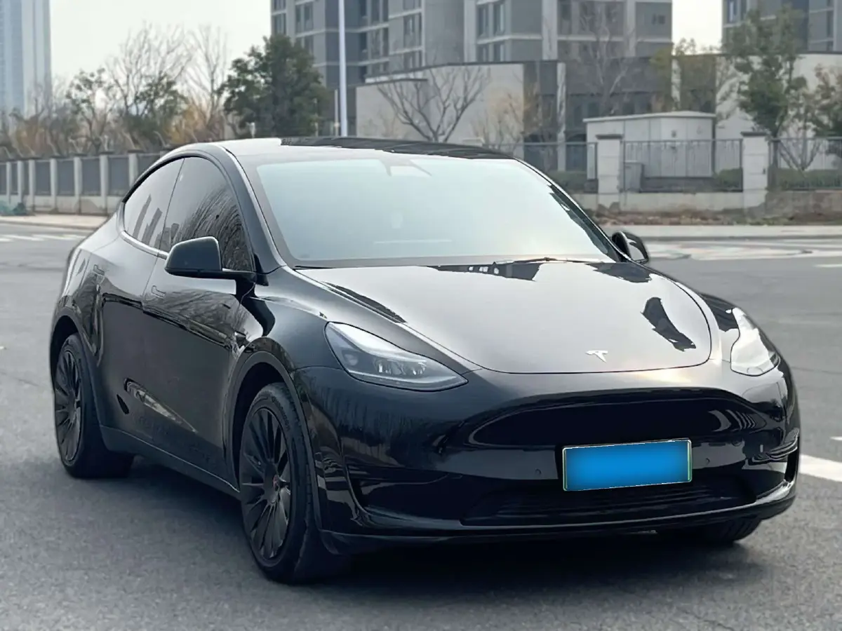 2022 Tesla Model Y BEV 60KWH