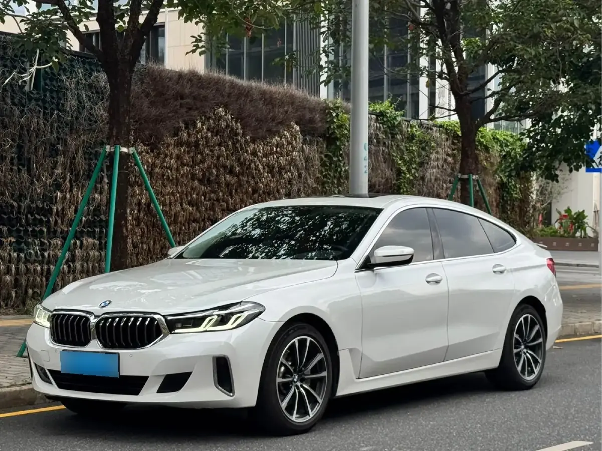 2021 BMW 6 Series GT 2.0T 258HP L4 8AT