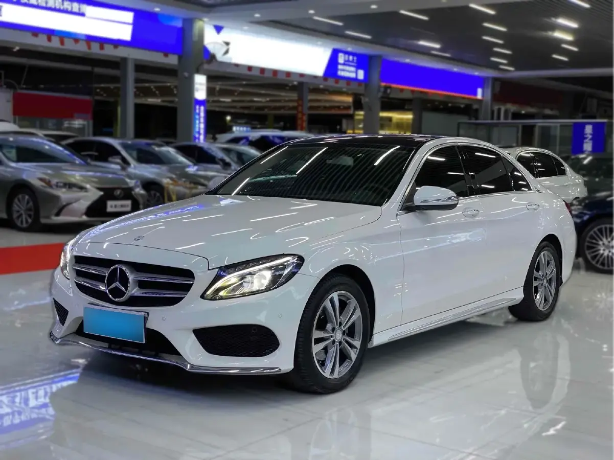 2017 Mercedes-Benz C Class 2.0T 184HP L4 7AT