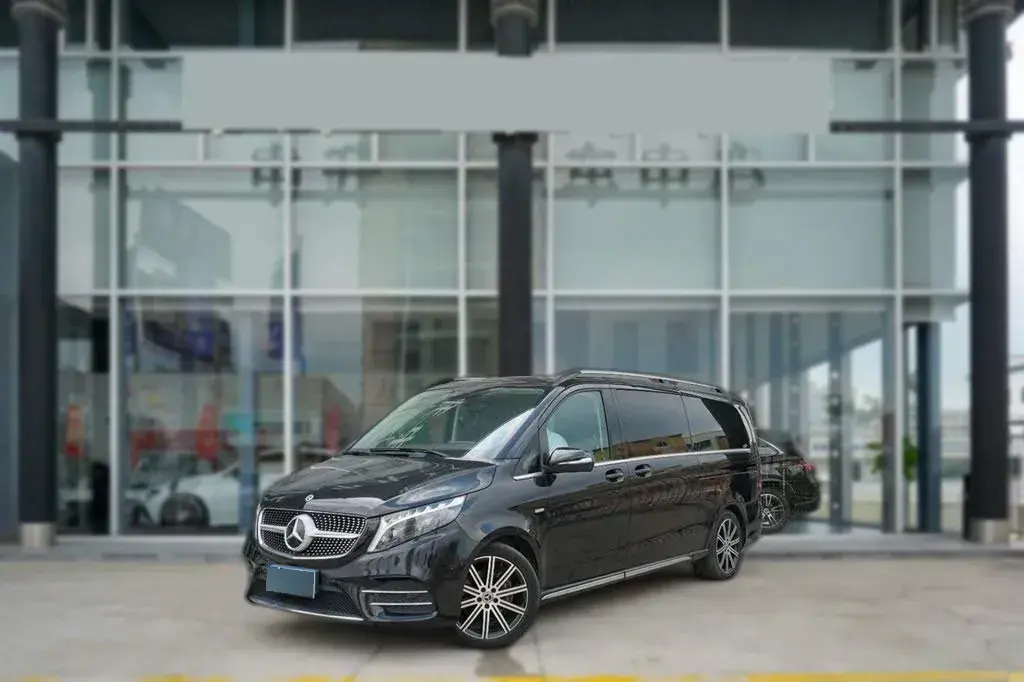 2022 Mercedes-Benz V Class 2.0T 211HP L4 9AT