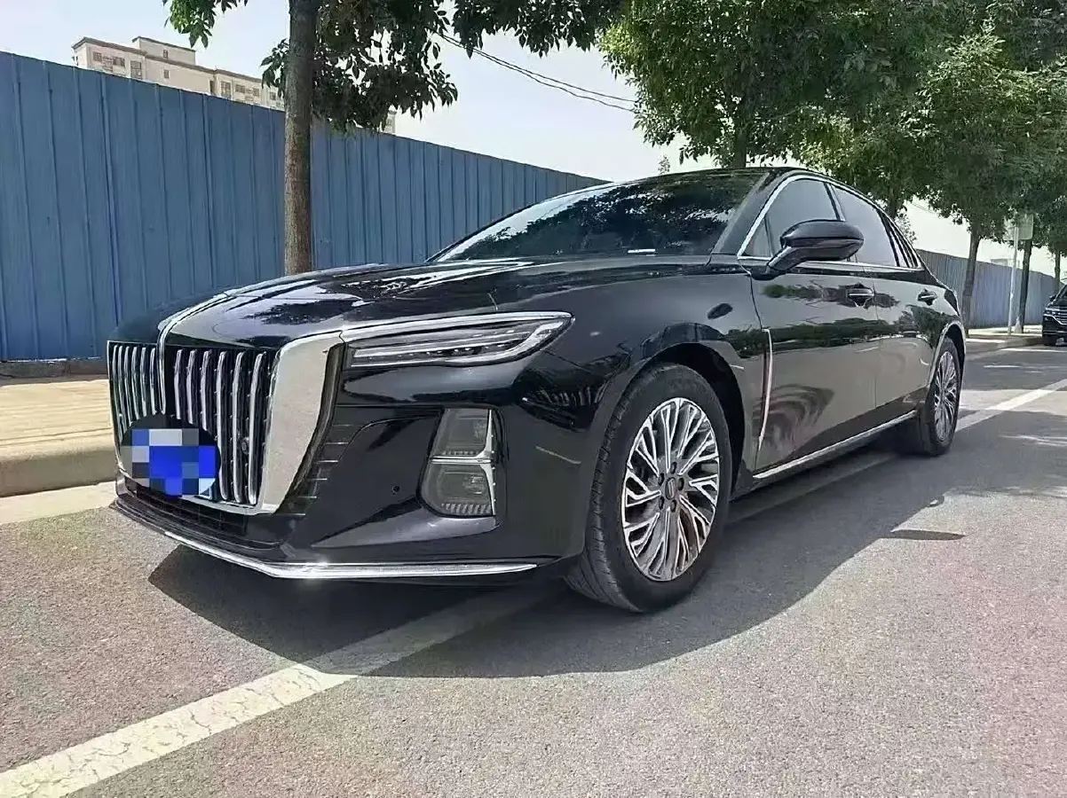 2023 HongQi H5 2.0T 224HP L4 8AT