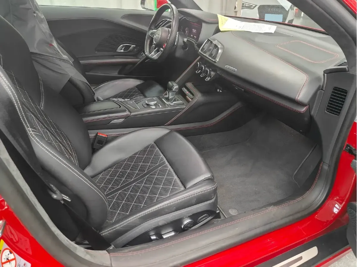 2017 Audi R8 5.2L 540HP V10 7DCT,autocango,china used car exporter,china ev exporter,chinese used car exporter,chinese used ev exporter