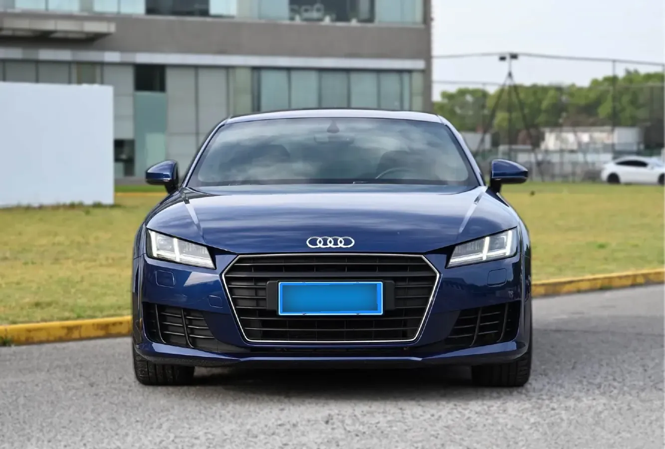 2015 Audi TT 2.0T 230HP L4 6DCT,autocango,china used car exporter,china ev exporter,chinese used car exporter,chinese used ev exporter