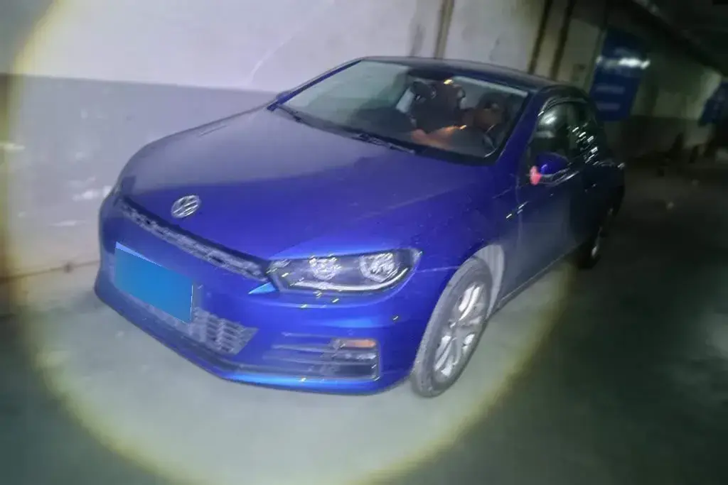 2015 Volkswagen Scirocco 1.4T 122HP L4 7DCT