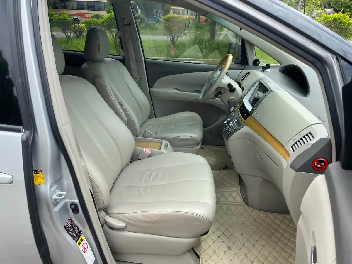 2006 Toyota Previa 2.4L 170HP L4 4AT,autocango,china used car exporter,china ev exporter,chinese used car exporter,chinese used ev exporter