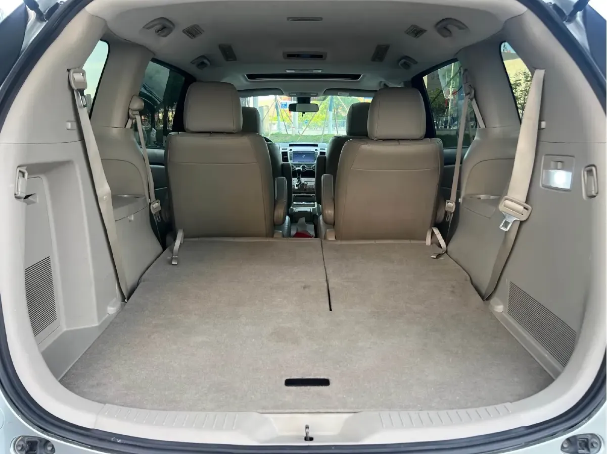 2011 Mazda 8 2.3L 154HP L4 4AT,autocango,china used car exporter,china ev exporter,chinese used car exporter,chinese used ev exporter