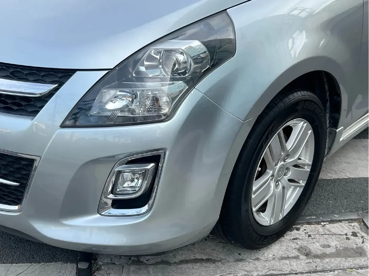 2011 Mazda 8 2.3L 154HP L4 4AT,autocango,china used car exporter,china ev exporter,chinese used car exporter,chinese used ev exporter
