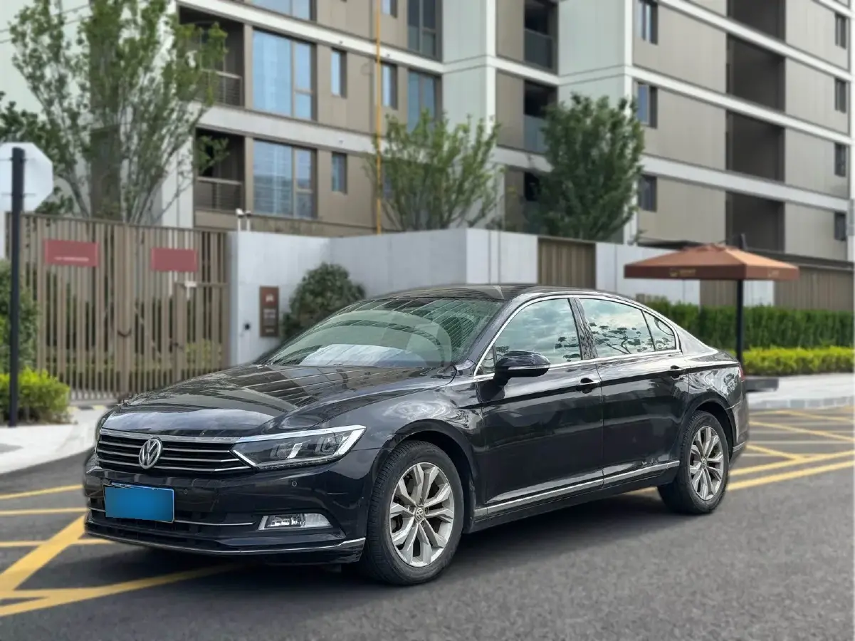 2017 Volkswagen Magotan 1.8T 180HP L4 7DCT