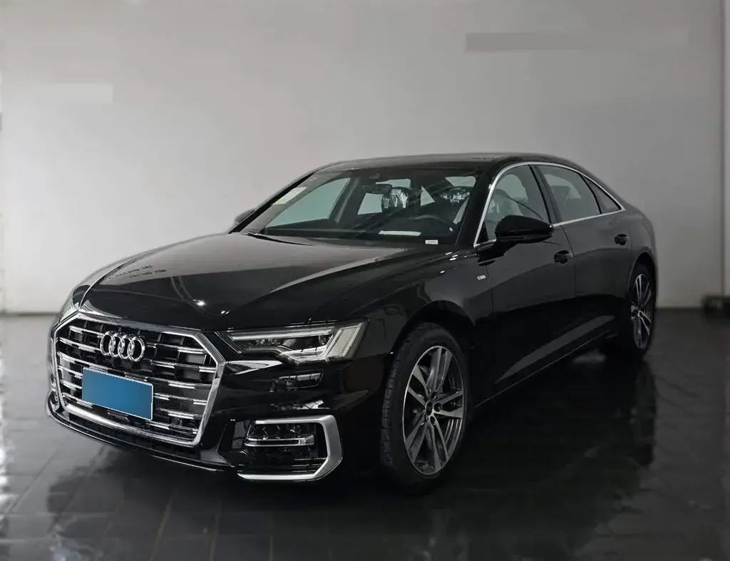 2025 Audi A6L 2.0T 190HP L4 7DCT