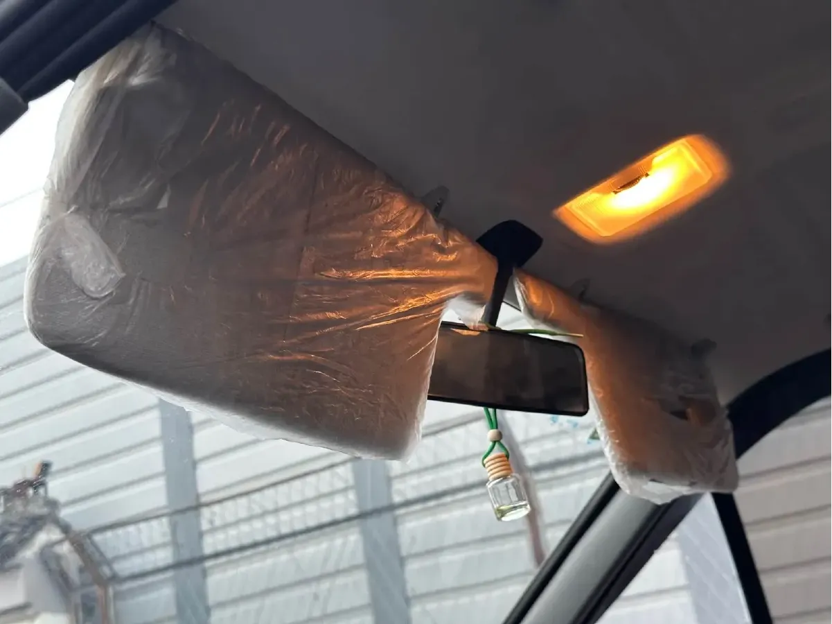 2004 Volkswagen Santana Classic 1.6L 87HP L4 5MT,autocango,china used car exporter,china ev exporter,chinese used car exporter,chinese used ev exporter