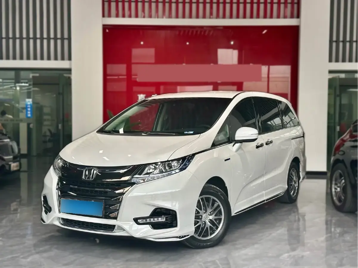 2021 Honda Odyssey 2.0L 146HP L4 E-CVT Hybrid