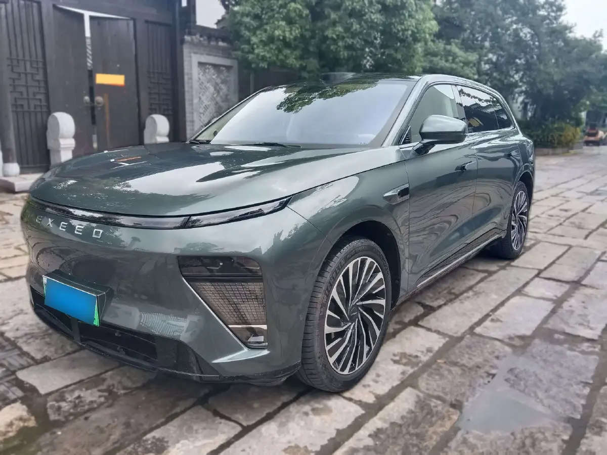 2024 Exceed Sterra ET BEV 100KWH