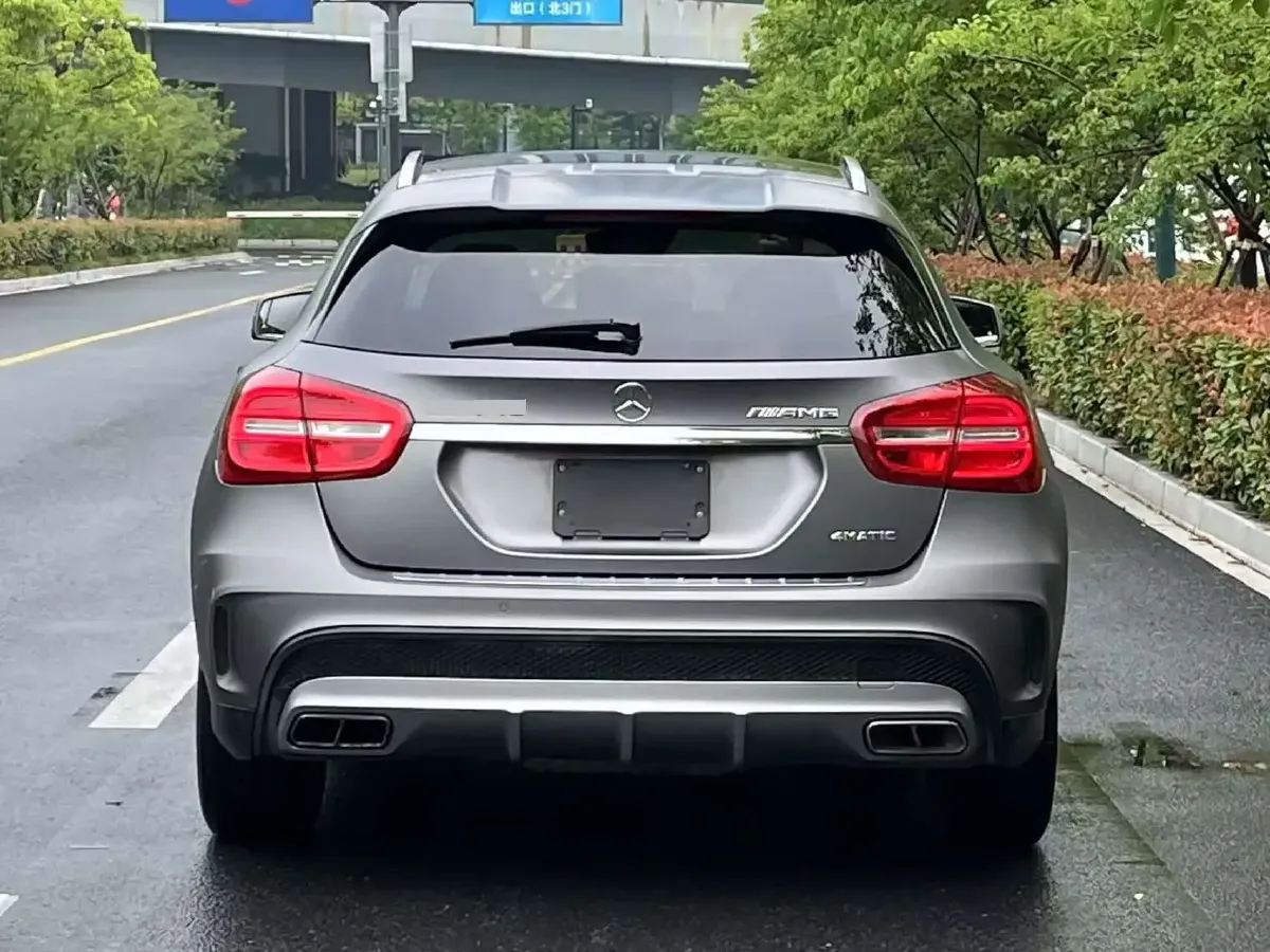 2015 Mercedes-Benz GLA AMG 2.0T 360HP L4 7DCT,autocango,china used car exporter,china ev exporter,chinese used car exporter,chinese used ev exporter