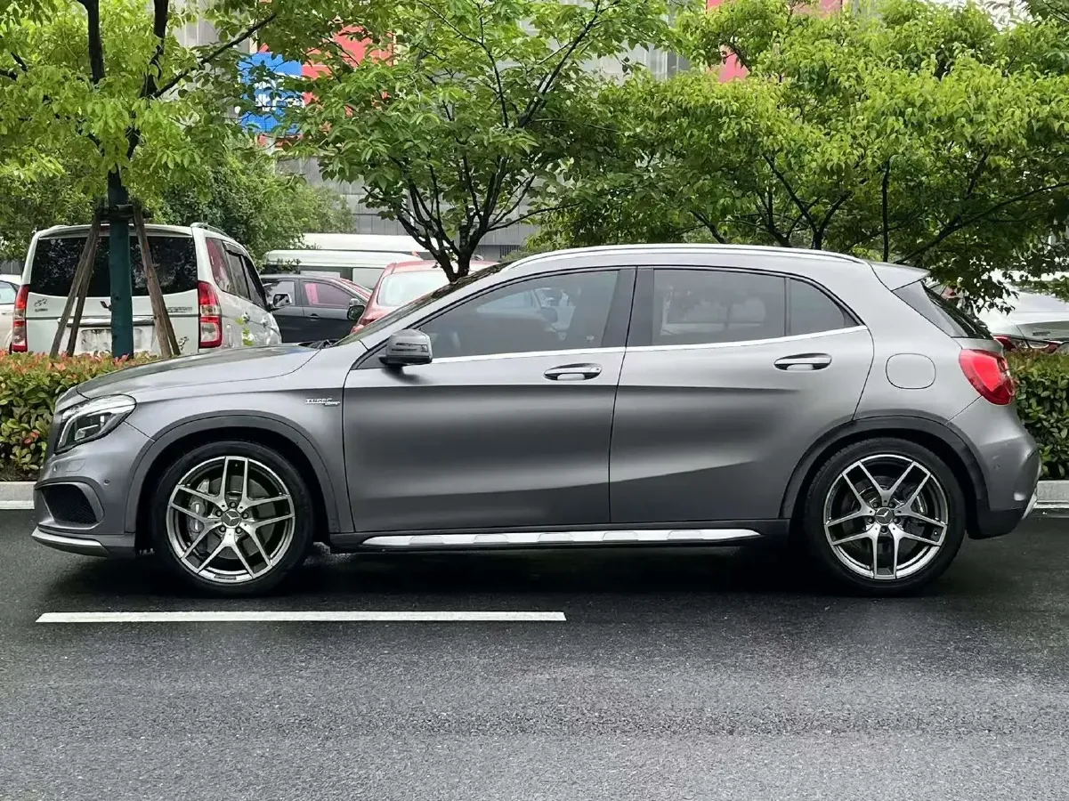 2015 Mercedes-Benz GLA AMG 2.0T 360HP L4 7DCT,autocango,china used car exporter,china ev exporter,chinese used car exporter,chinese used ev exporter