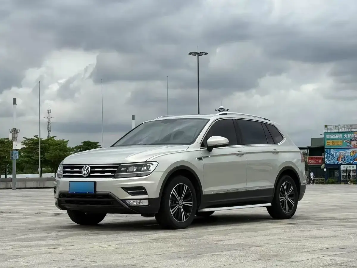 2019 Volkswagen Tiguan L 2.0T 186HP L4 7DCT