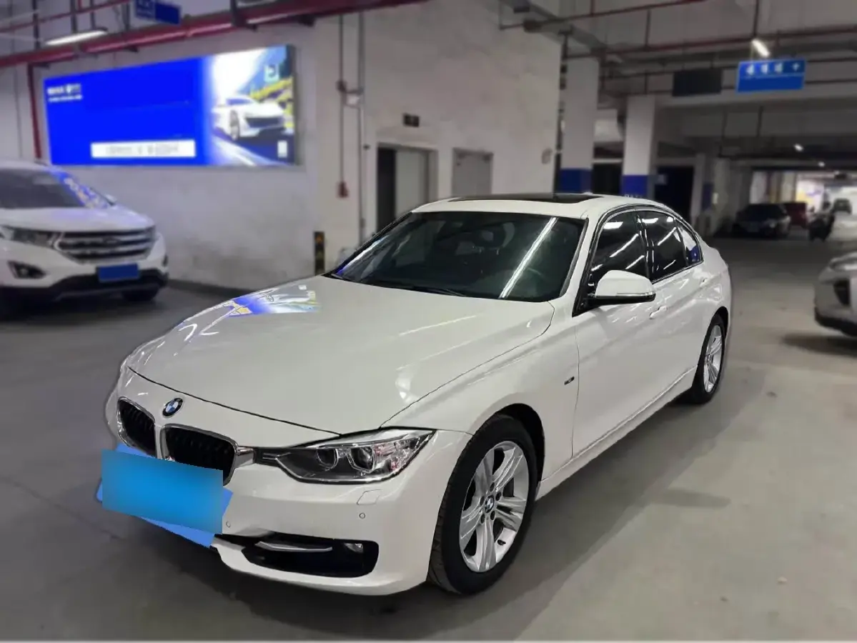 2015 BMW 3 Series 2.0T 245HP L4 8AT