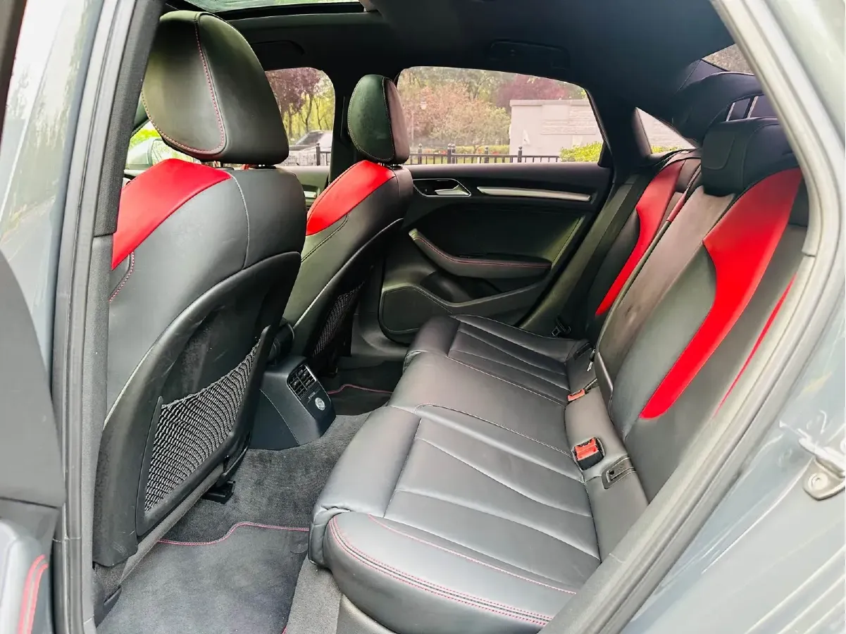 2019 Audi S3 2.0T 290HP L4 7DCT,autocango,china used car exporter,china ev exporter,chinese used car exporter,chinese used ev exporter