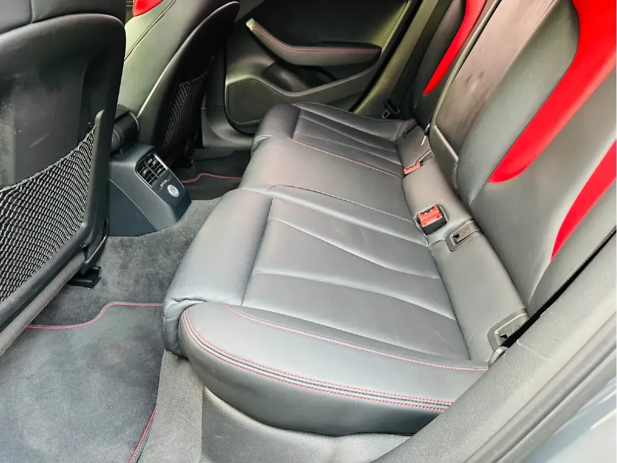 2019 Audi S3 2.0T 290HP L4 7DCT,autocango,china used car exporter,china ev exporter,chinese used car exporter,chinese used ev exporter