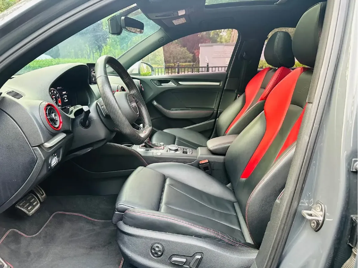 2019 Audi S3 2.0T 290HP L4 7DCT,autocango,china used car exporter,china ev exporter,chinese used car exporter,chinese used ev exporter