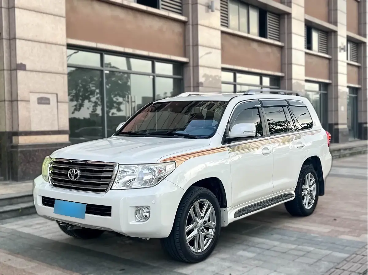 2015 Toyota Land Cruiser 4.0L 275HP V6 5AT