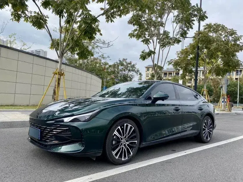 2023 MG 7 1.5T 188HP L4 7DCT