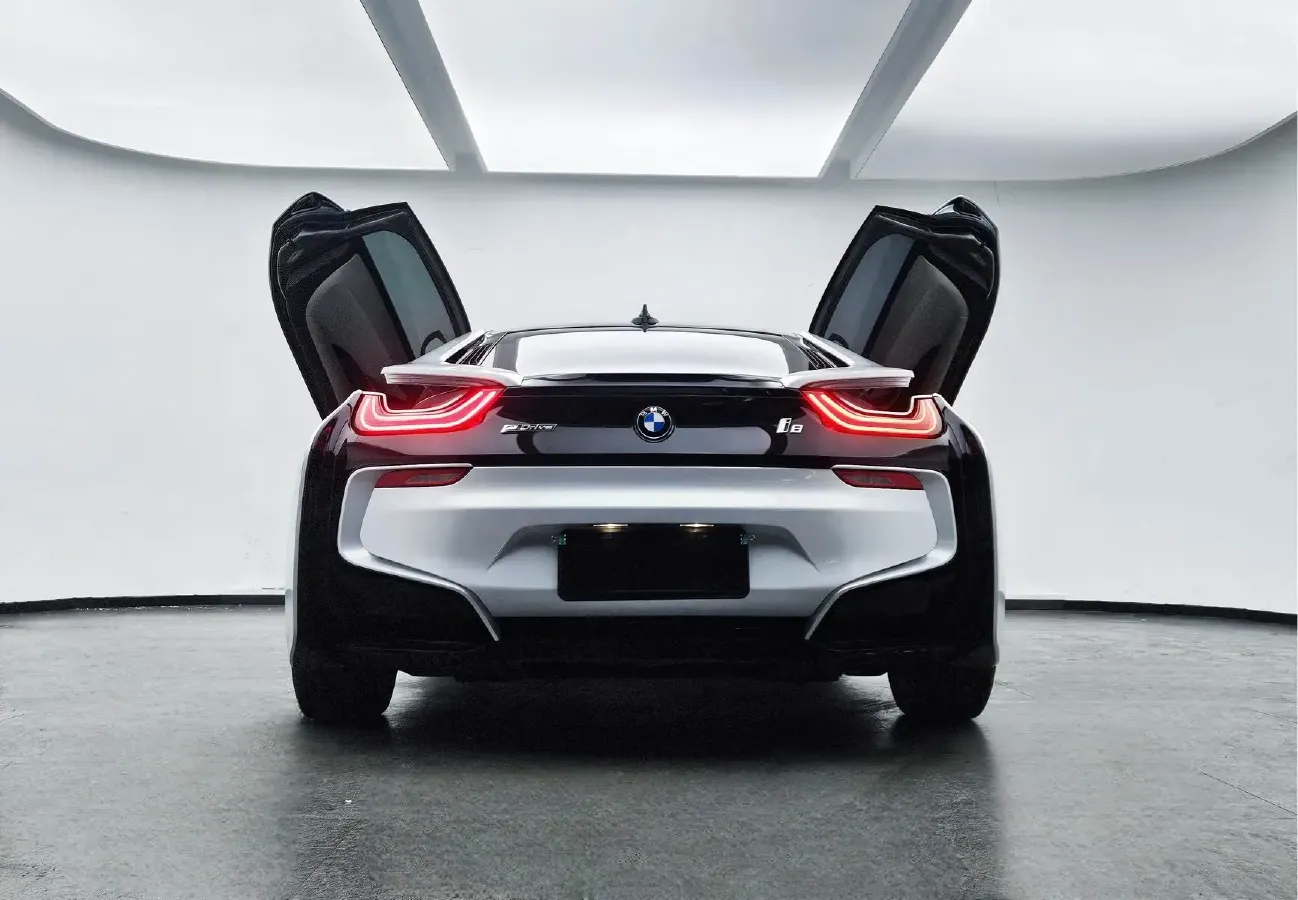 2016 BMW i8 1.5T 231HP L3 6AT PHEV 7.1KWH,autocango,china used car exporter,china ev exporter,chinese used car exporter,chinese used ev exporter